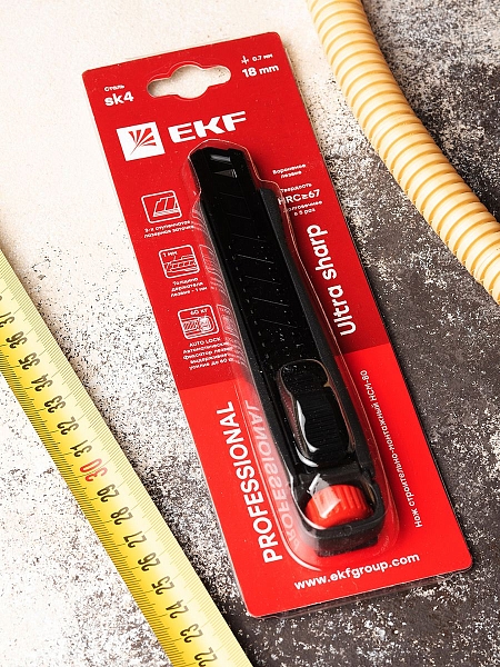 Нож строительно-монтажный 18 мм НСМ-80 (SK4) Heavy Duty (до 60 кг) EKF Professional
