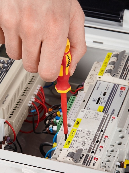 Отвертка Master PH0x75 мм 1000В EKF
